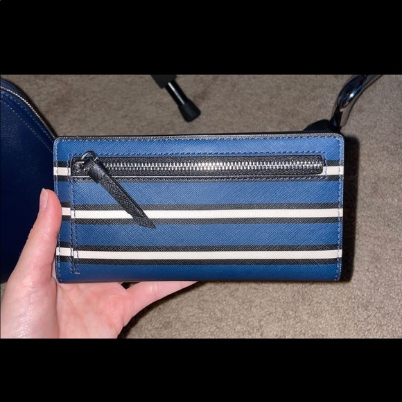 Kate Spade Wallet - Picture 2 of 4